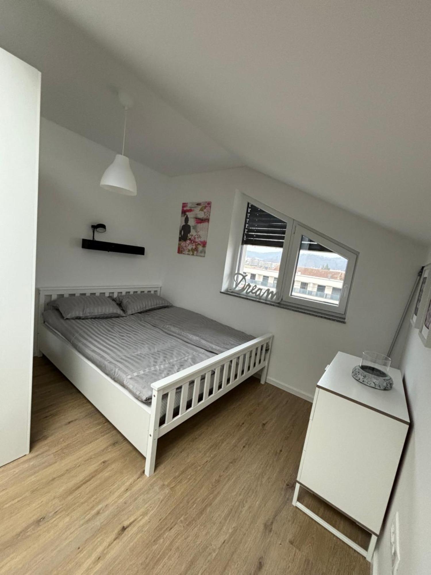 Apartmaji Cepon Любляна Екстериор снимка