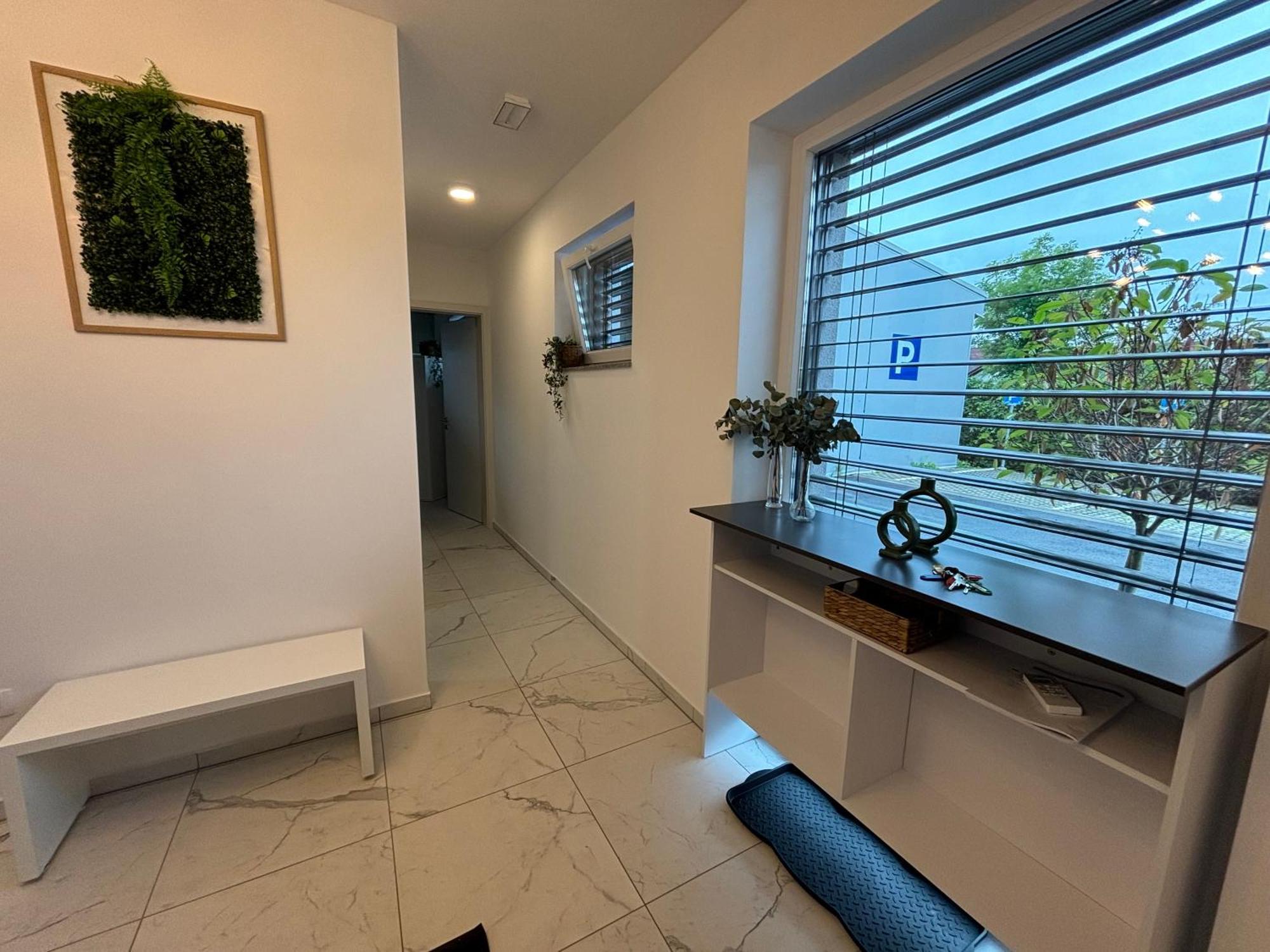 Apartmaji Cepon Любляна Екстериор снимка